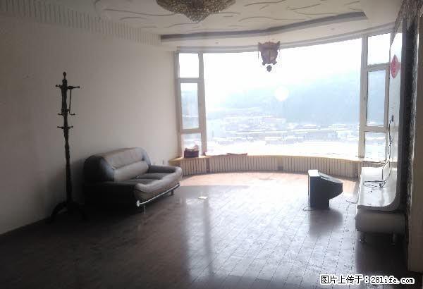 简单家具、适合居住、办公、停车方便。附近有学校、银行等 - 房屋出租 - 房屋租售 - 吕梁分类信息 - 吕梁28生活网 lvliang.28life.com