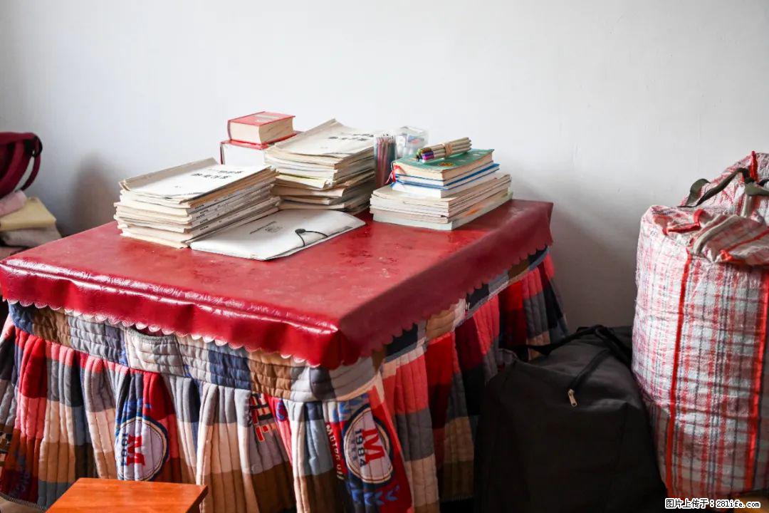 全网追的“扁担女孩”,找了一份暑假工,时薪12元 - 吕梁生活资讯 - 吕梁28生活网 lvliang.28life.com